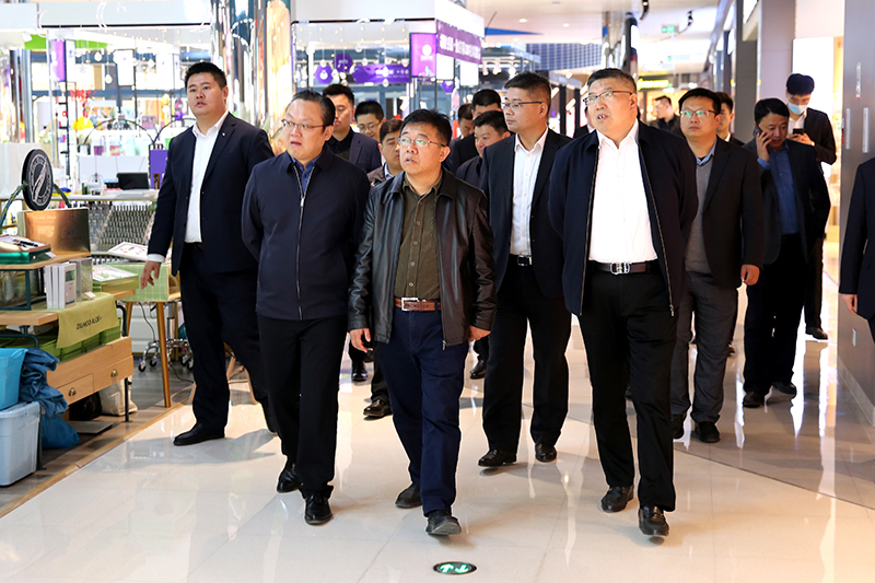 1617868614106088.jpg HW6A9531.jpg