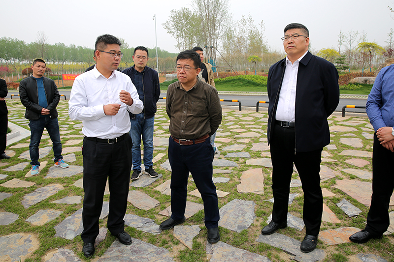 1617868637437426.jpg HW6A9779.jpg